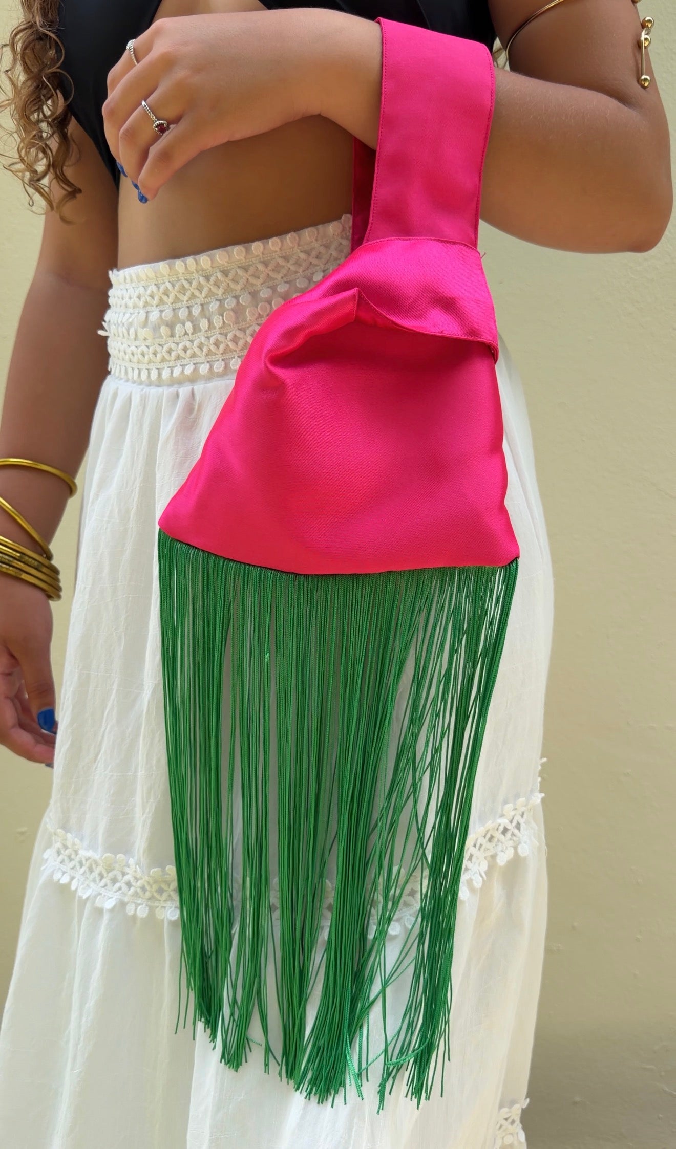Vivian knot bag